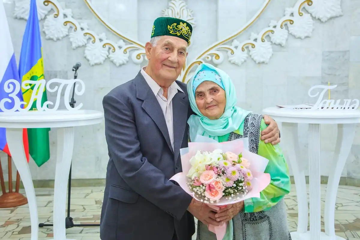 семейная пара из Нижнекамска которая прожила вместе 65 лет