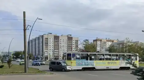 трамвай и автомобиль столкнулись в Нижнекамске 4 сентября