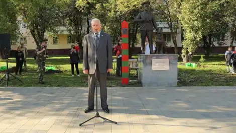 Григорий Китанов на митинге в память Никиты Кайманова