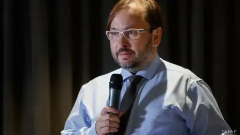 Михаил Виноградов, политолог