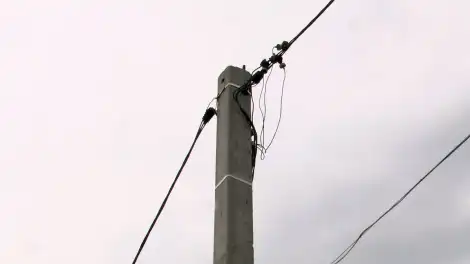 опора ЛЭП провода