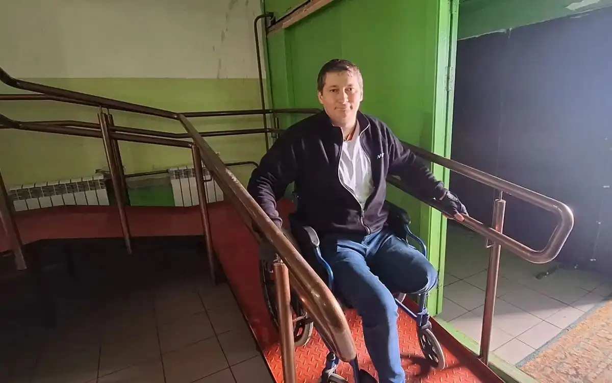 Олег Романов
