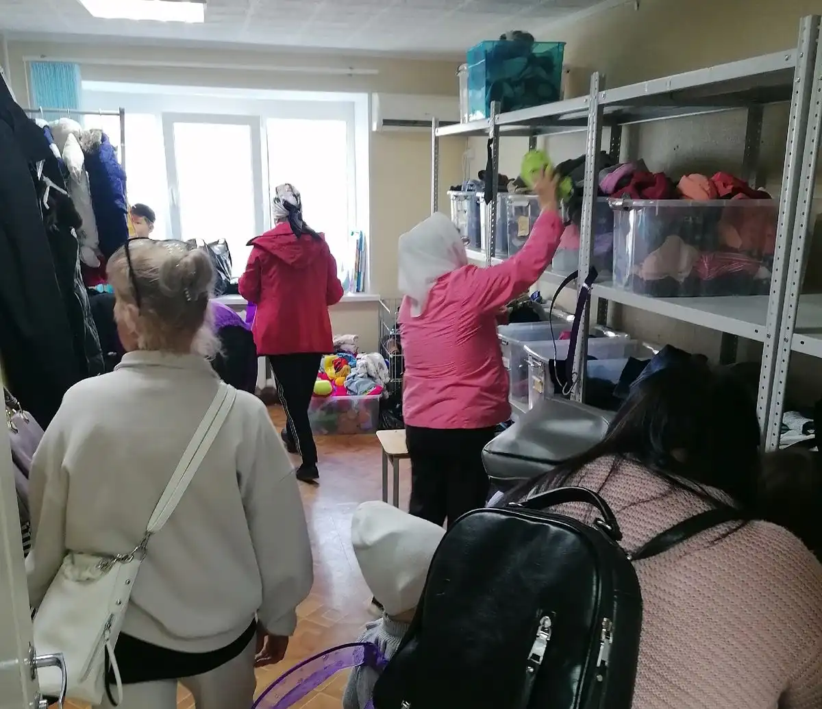 социальный склад в центре Семья