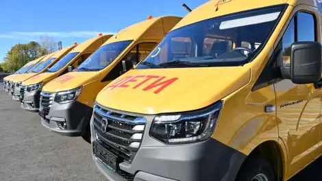 школьные автобусы
