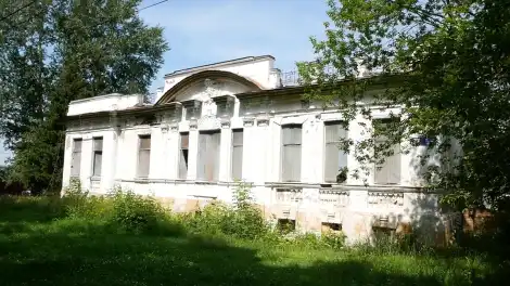 Дом купца Стахеева в Нижнекамске в поселке Красный Ключ